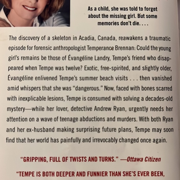 2/$12 Paperback - Bones to Ashes by Kathy Reichs - Picture 3 of 6